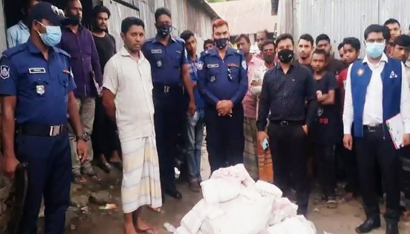 কলেজের সভাপতি এমপির পিএ, শিক্ষার্থী-অভিভাবকদের ক্ষোভ | কলেজ নিউজ 