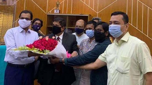 ঢাবির মুহসীন হলের নতুন প্রাধ্যক্ষ অধ্যাপক মাসুদুর রহমান | বিশ্ববিদ্যালয় নিউজ 