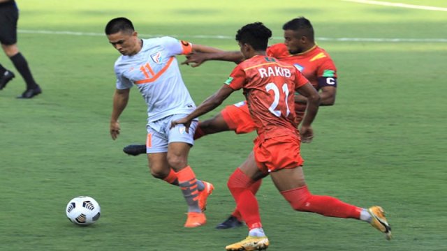 ২-০ গোলে হেরে গেলো বাংলাদেশ | খেলাধুলা নিউজ 