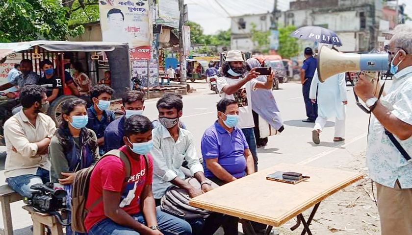 জাল সনদ তৈরির যন্ত্রপাতিসহ গ্রেফতার ১ 