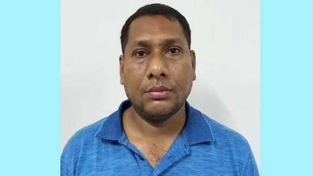 কম্পিউটার অপারেটর থেকে ৪৬০ কোটি টাকার মালিক 