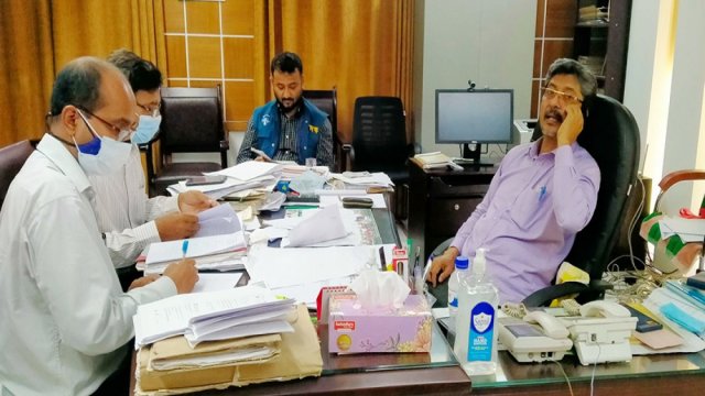 যশোর বোর্ডের আড়াই কোটি টাকা লোপাট : তদন্তে দুদক, হিসাব সহকারী পলাতক | বিবিধ নিউজ 