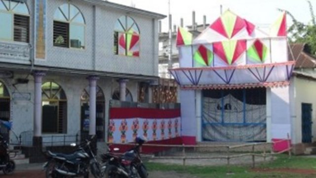 একই আঙিনায় মসজিদ-মন্দির, সম্প্রীতির অনন্য দৃষ্টান্ত 