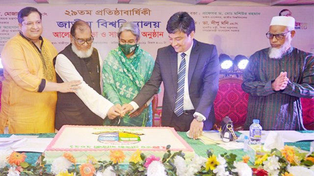 রাজশাহী বোর্ডের নতুন চেয়ারম্যান হাবিবুর রহমান | বিবিধ নিউজ 