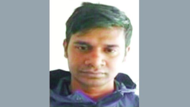 প্রশ্নফাঁস চক্রের হোতা মানিককে আত্মসমর্পণের নির্দেশ | বিবিধ নিউজ 