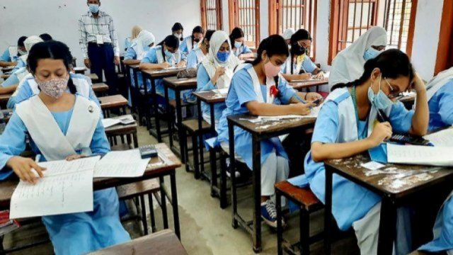 এসএসসির প্রস্তুতিমূলক পরীক্ষা : ‘অল্প কিছু’ ফি নিতে পারবে স্কুলগুলো | এসএসসি/দাখিল নিউজ 