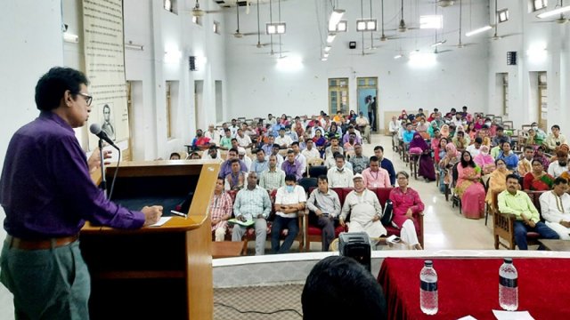 রাজশাহীতে ‘গণহত্যা-নির্যাতন ও মুক্তিযুদ্ধ ১৯৭১’ বিষয়ক কর্মশালা | বিবিধ নিউজ 