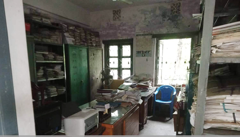 প্রধান শিক্ষকের অপসারণ দাবিতে কর্মবিরতি | স্কুল নিউজ 