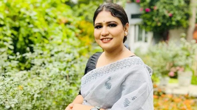 এবার গরম চা ঢেলে নির্যাতনের অভিযোগ ইডেন ছাত্রলীগ নেত্রীর বিরুদ্ধে | বিবিধ নিউজ 