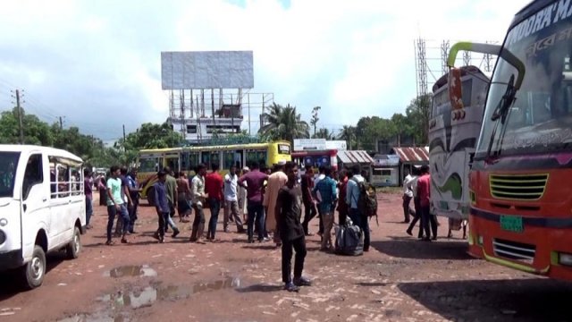 ঝালকাঠি-বরিশালসহ পাঁচ রুটে অনির্দিষ্টকালের জন্য বাস ধর্মঘট | বিবিধ নিউজ 