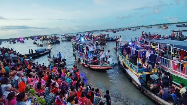গলায় ফাঁস লেগে প্রাণ গেল মাদরাসাছাত্রের | মাদরাসা নিউজ 