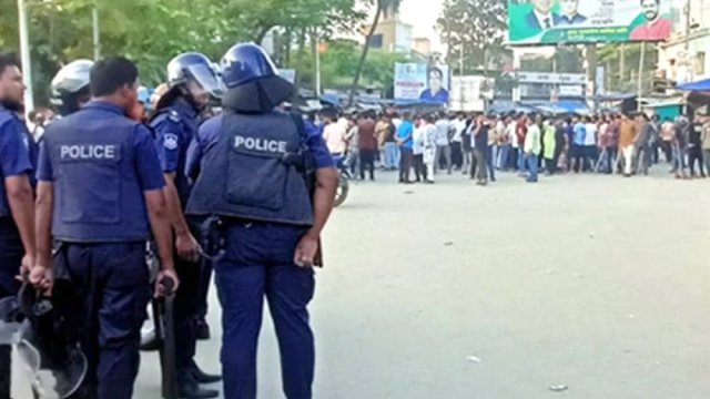 Class 9 student beaten, stabbed to death in Natore: 4 friends arrested | School News 