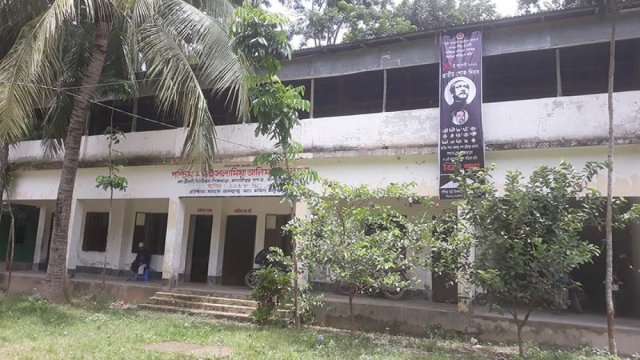 দুই পদে নিয়োগ দেবে পশ্চিম মাঠ ইসলামিয়া আলিম মাদরাসা | চাকরির খবর নিউজ 