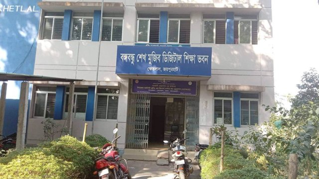 মাদরাসার সভাপতি নির্বাচনে সংঘর্ষ, ভোটগ্রহণ স্থগিত | মাদরাসা নিউজ 
