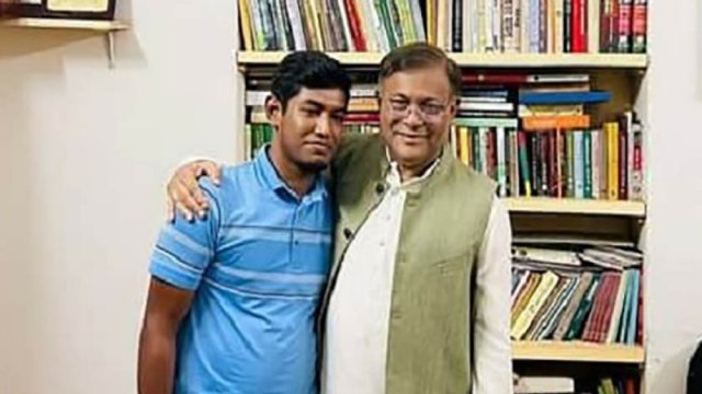শিক্ষক নিবন্ধন : স্কুল পরীক্ষায় অনুপস্থিত ২১ হাজার, বহিষ্কার ৩ | স্কুল নিউজ 